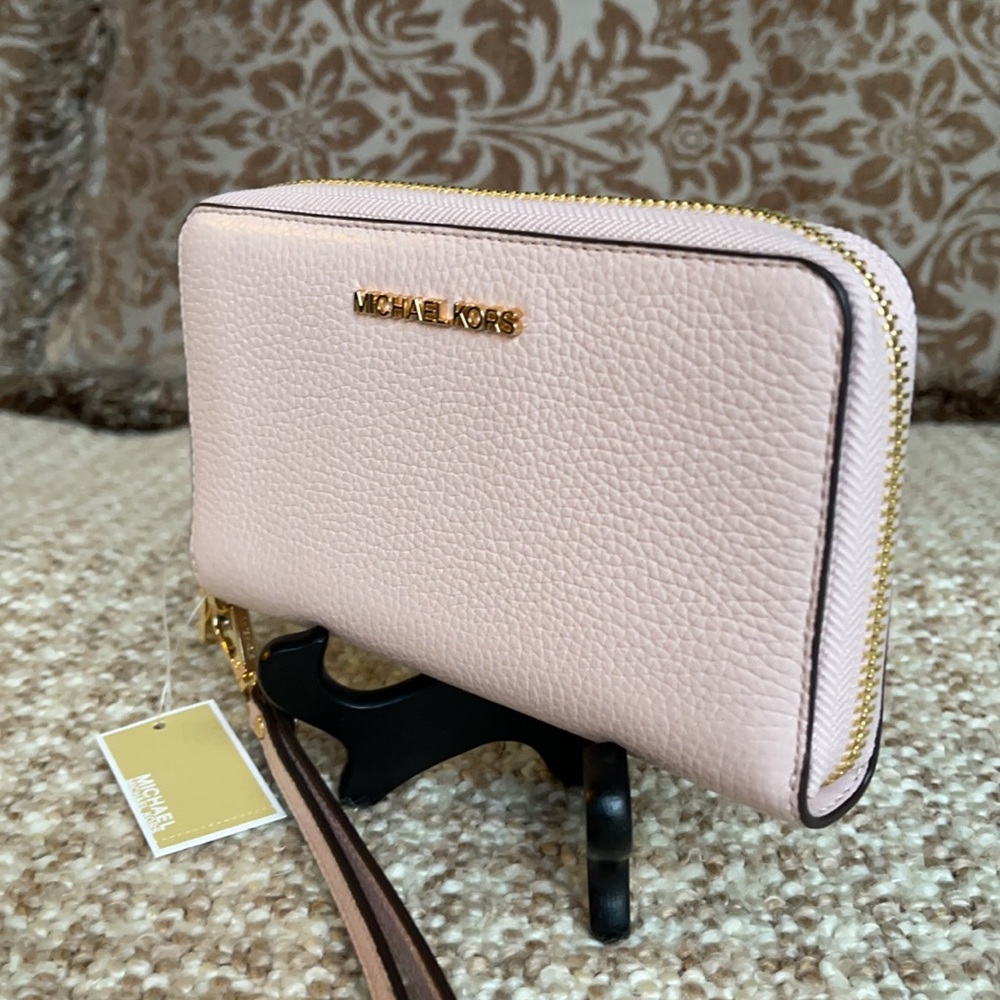 Michael Kors Jet Set Travel LG Flat MF Phone Case - Picture 5 of 16